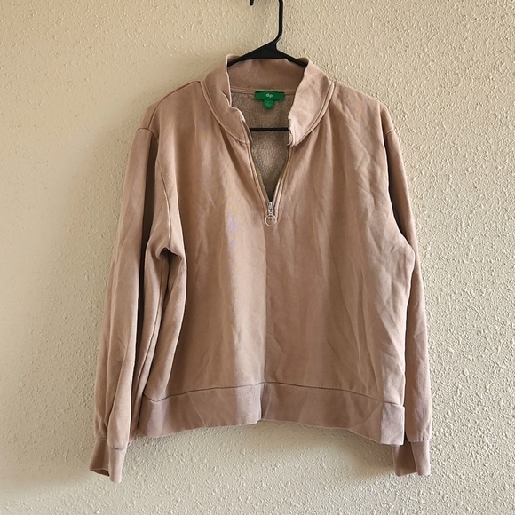 dip Crop Sweater - Picture 1 of 4